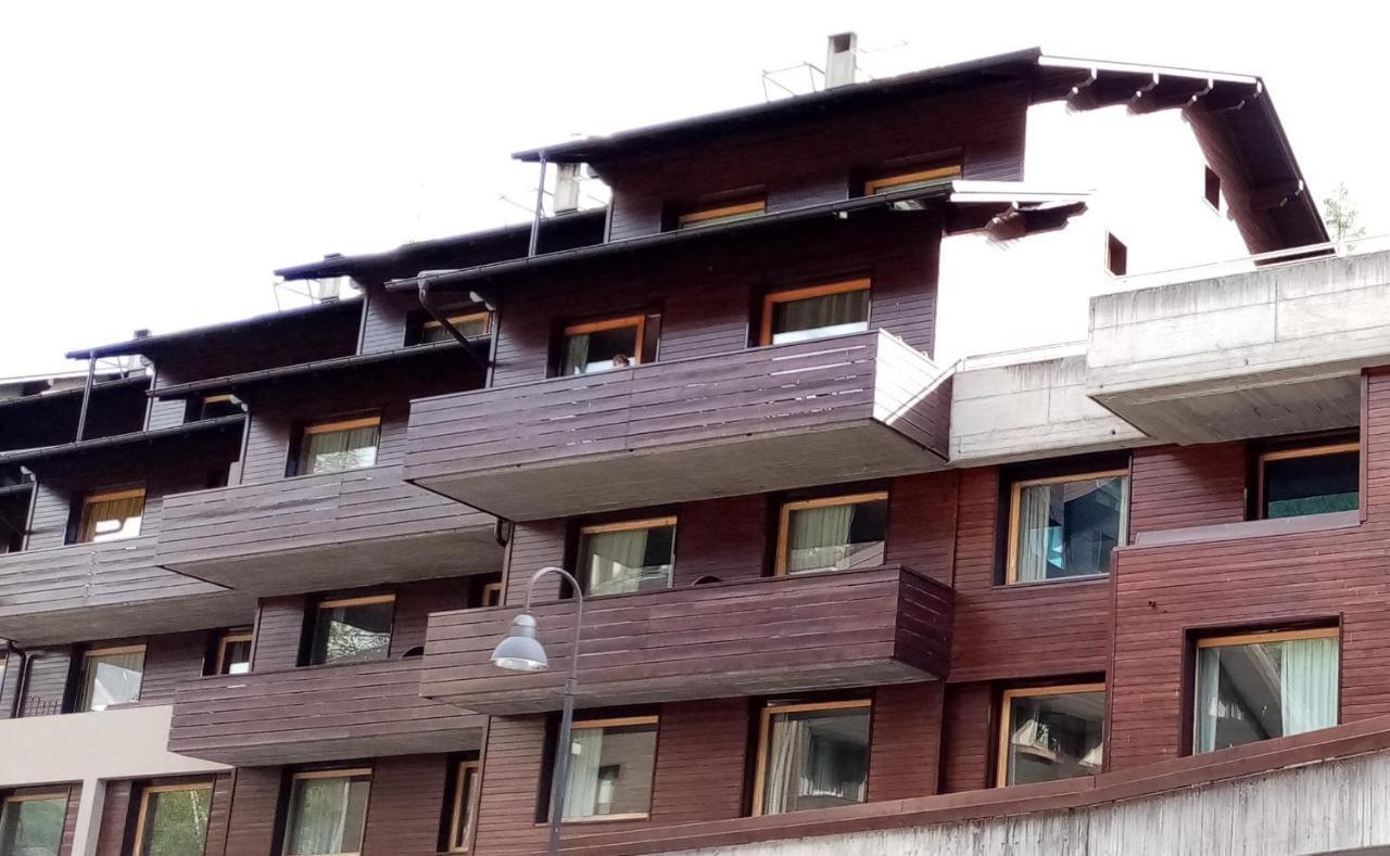 Comodo Alloggio Con Accesso Diretto Alle Piste Санта-Катерина-ди-Вальфурва Экстерьер фото