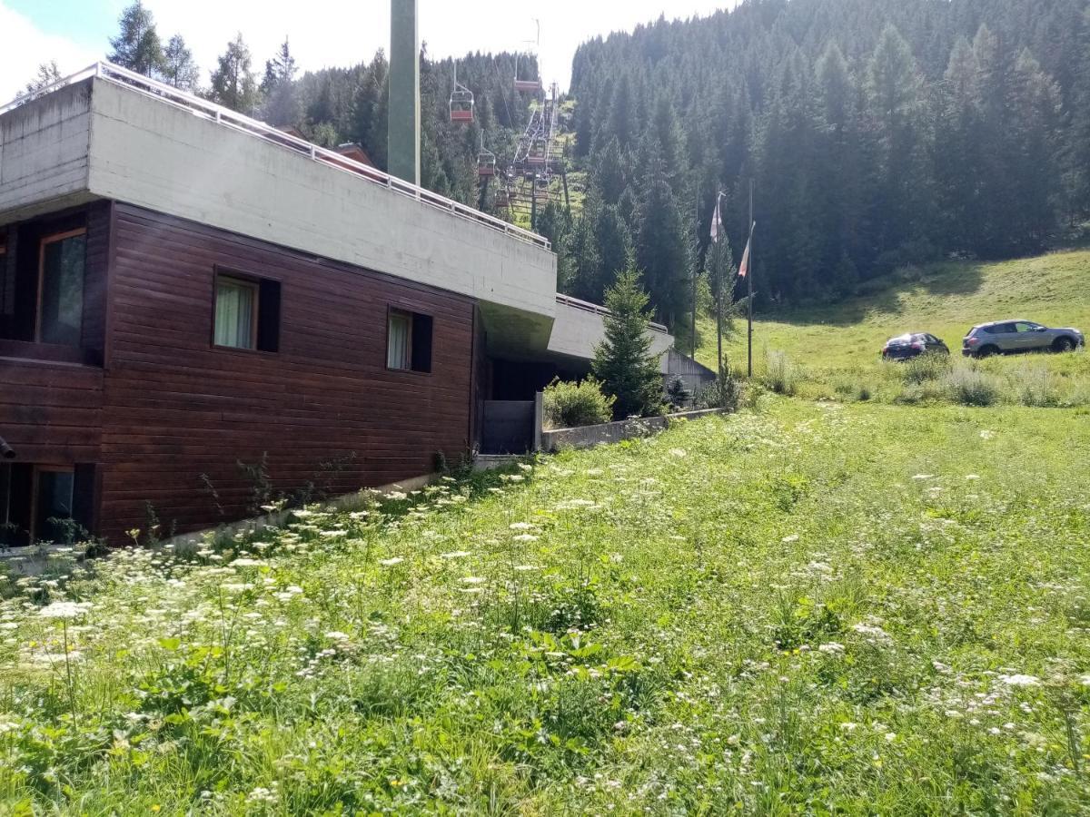 Comodo Alloggio Con Accesso Diretto Alle Piste Санта-Катерина-ди-Вальфурва Экстерьер фото