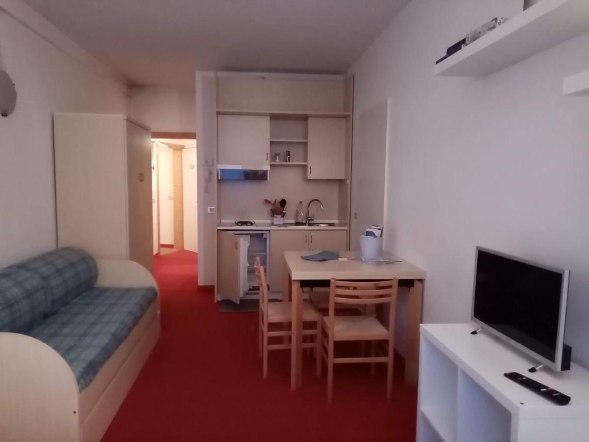 Comodo Alloggio Con Accesso Diretto Alle Piste Санта-Катерина-ди-Вальфурва Экстерьер фото